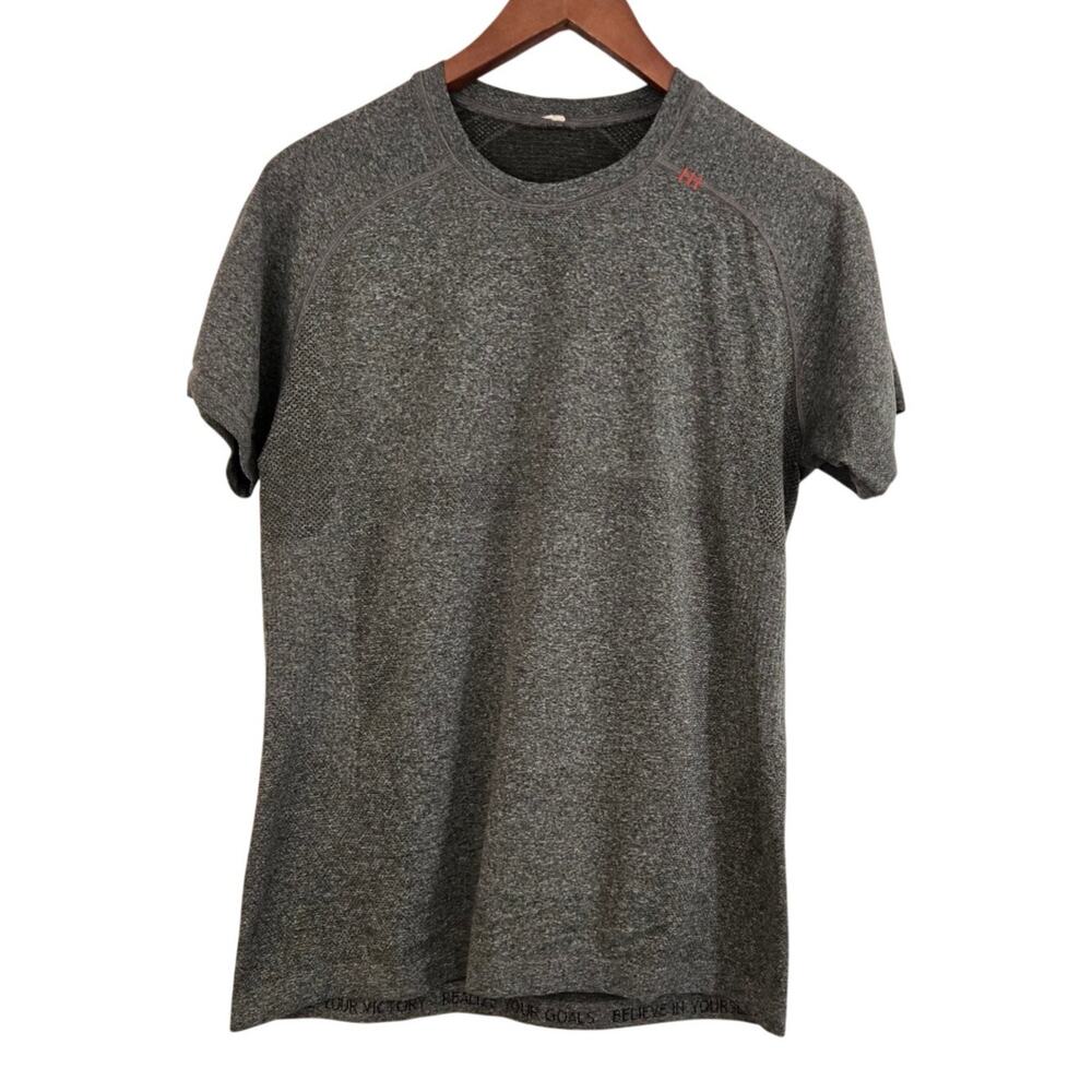 Lululemon Metal Vent Tech Gray Short‑Sleeve Athletic Top Gorpcore Normcore Small